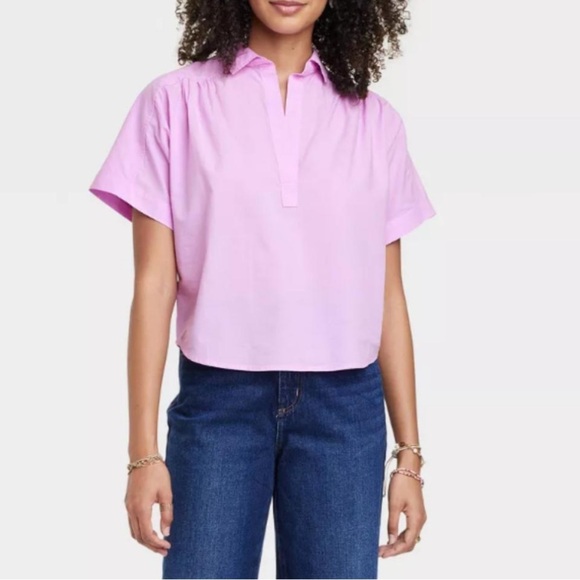 🟢NWT Universal Thread Short Sleeve Pullover
Blouse - Picture 1 of 3